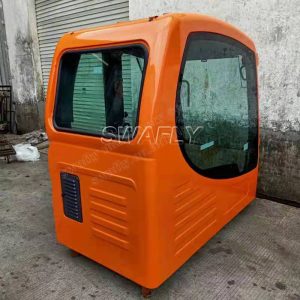 DX210W driving cab